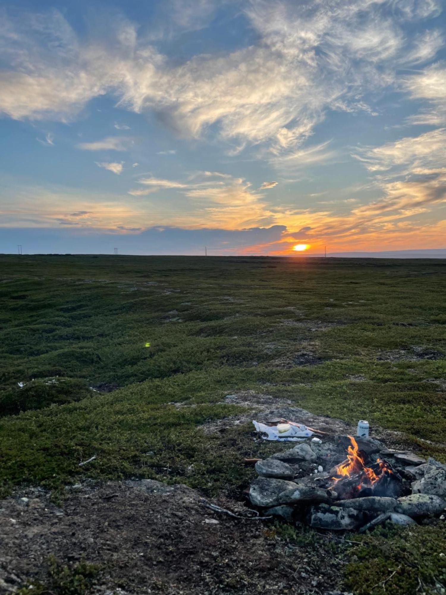 Ekkeroy Lodge - Arctic Living Vadsø Buitenkant foto